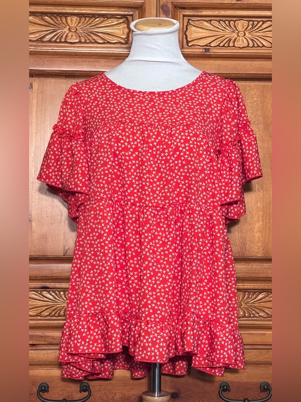 Red Floral Ruffle Sleeve Tunic Top - Women’s Flowing Tunic